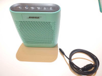 BOSE SOUNDLINK COLOR LIKE NEW BLUTOOTH LITTLE USE GREAT SOUND.