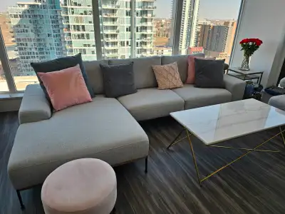 STRUCTUBE PRESTON MODERN LEFT-FACING SECTIONAL SOFA - GREY, View more