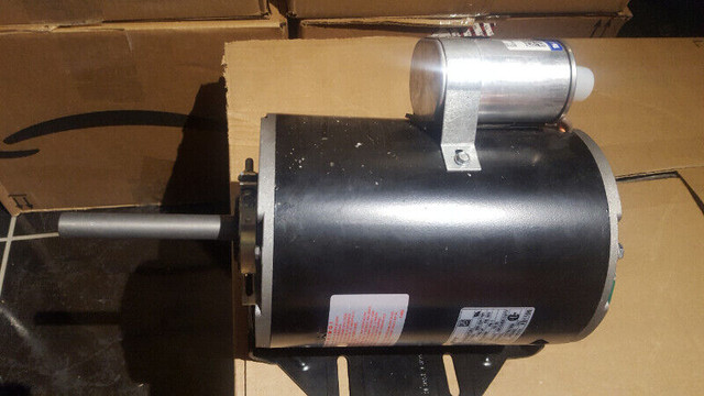 Century Stock Motor 460 Volts 1075 RPM With Capacitor in Other Business & Industrial in Markham / York Region - Image 3