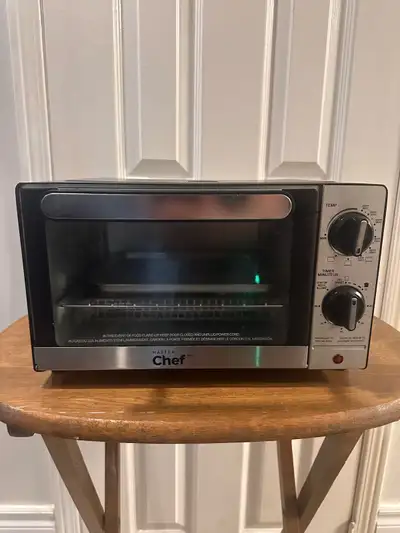 Almost New Master Chef Toaster Oven, View more
