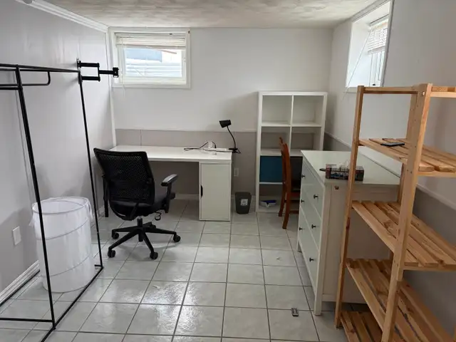 Four Student Rooms for Rent in Room Rentals & Roommates in Peterborough - Image 5