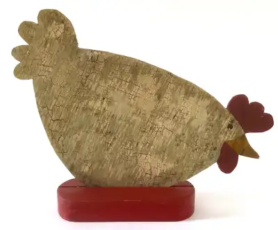 Vintage. Collection. Grosse poule en bois peint patiné L, View more