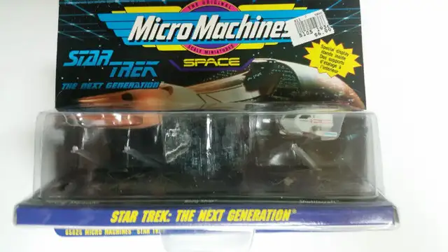 MICRO MACHINES STAR TREK STTNG in Toys & Games in Kitchener / Waterloo - Image 3