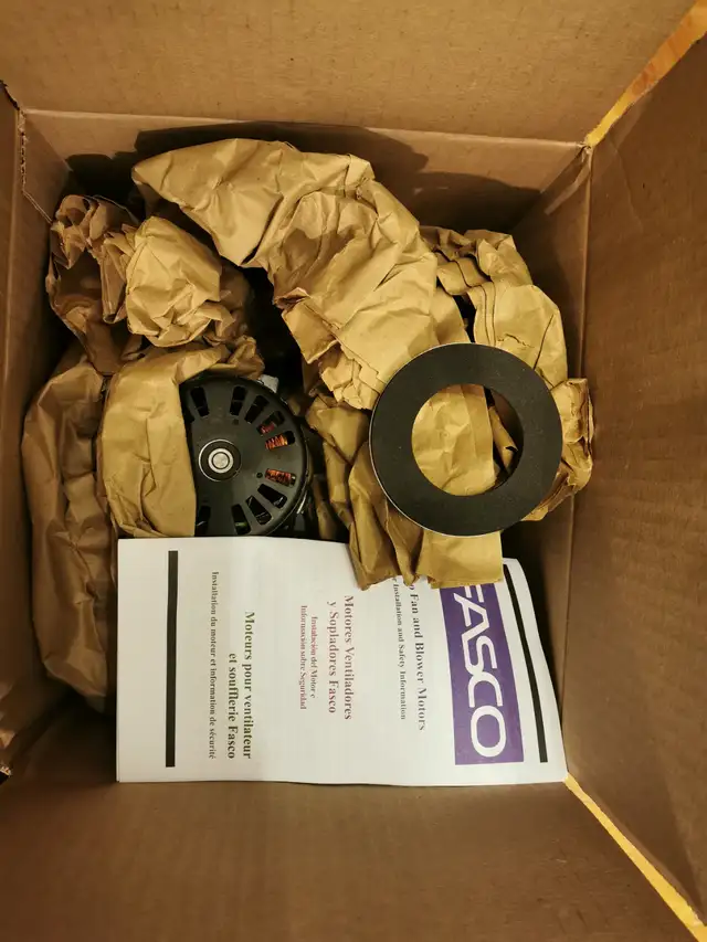 York Coleman Inducer Motor 702111830 Fasco A225 702111577 in Heating, Cooling & Air in Markham / York Region - Image 3