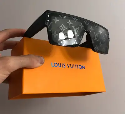 *NEW* Louis Vuitton Sunglasses, View more