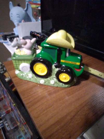 Ceramic John Deere Tractor with trailer 8" long (1999), View more