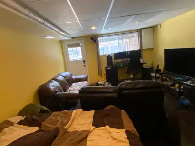 Renovated 2-Bedroom Walk-In Apartment – Utilities Included – Great Location! Beautiful, clean, quiet...