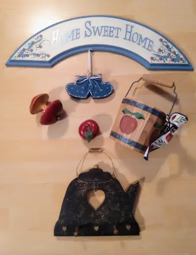 6 Assorted Vintage Wood Cottage Country Decor Vintage 1980's 1) Home Sweet Home curved wooden plaque...