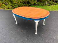 Solid Wood Oval Table