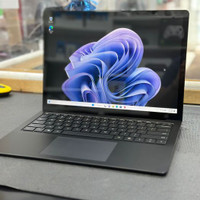 13” Microsoft Surface Laptop 5 Core i7 16GB/256GB