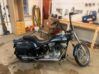 Low kms . 26000kms New tires 1500kms ago Don’t have time to ride may as well sell it price is negoti...
