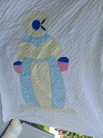 Vintage Twin Quilt, View more