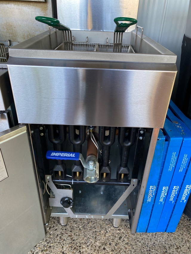 Imperial deep fryer in Industrial Kitchen Supplies in Hamilton - Image 2