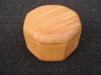 Gaudreau PEI small hardwood box