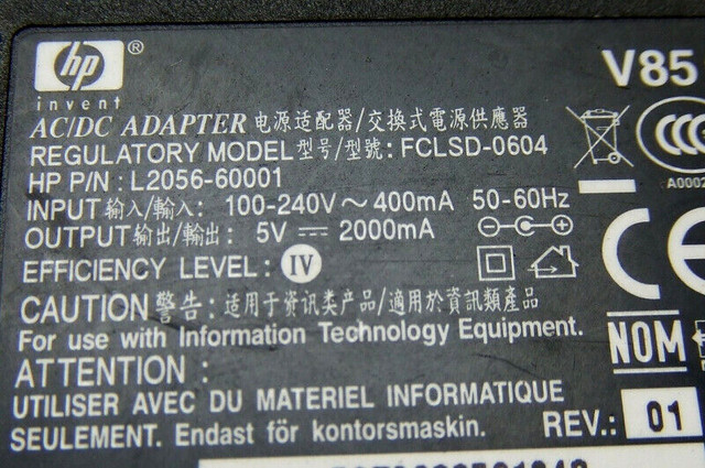 HP Camera Adapter - 5V - 2000mA in Cameras & Camcorders in Edmonton - Image 2