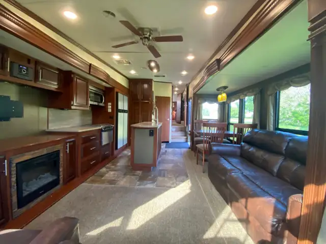 2014 Gulf Stream