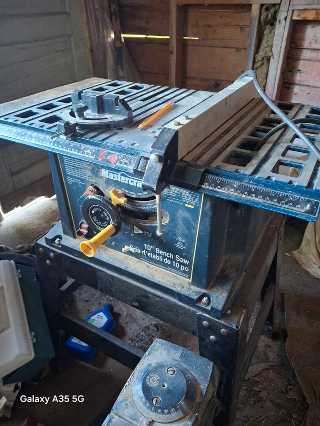 10 inch mastercraft tablesaw in Power Tools in Saskatoon - Image 3
