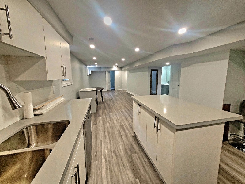 All Inclusive2 Bd/2 Bath Rental Available in Peterborough Long Term