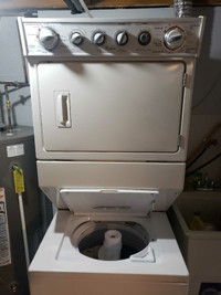 Whirlpool washer/dryer stacker 