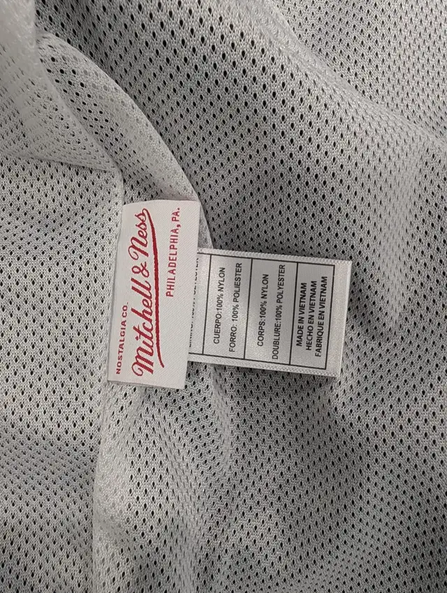 Toronto Raptors Authentic Warmup Jacket in Men's in City of Toronto - Image 8