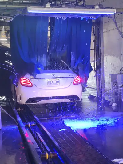 EXP Car Detailers Wanted! Busy Car Wash in Toronto, View more