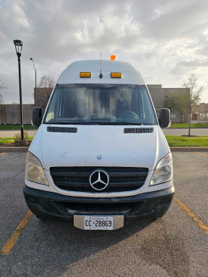 2011 Mercedes-Benz Sprinter Van