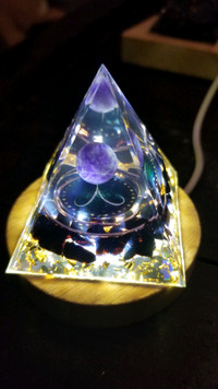Artistic Acrylic Pyramid Display Art w/ Multicolour LED Light!