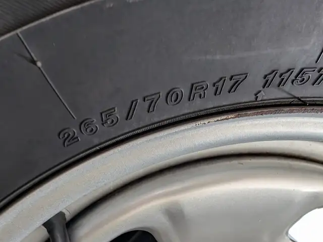 265 70R/17 YOKOHAMA WINTER TIRES in Tires & Rims in City of Toronto - Image 3