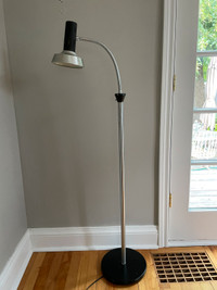 Vintage Mid Century Modern Brass Arc Orb Floor Lamp / Spider