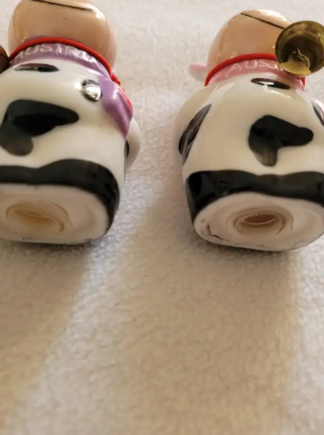 Cute Austria Cow Salt & Pepper Shakers in Kitchen & Dining Wares in Mississauga / Peel Region - Image 5
