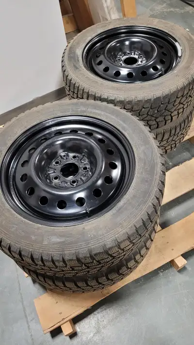 Set of 4 - Sumitomo Ice Edge 225/55R17 97T winter tires with 17x7 Steel Rims 5x114.3 +50 67.1mm. Use...