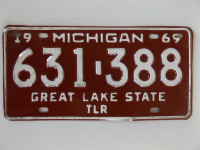 ORIGINAL EXTRA RARE VINTAGE 1969 MICHIGAN TRAILER LICENSE PLATE