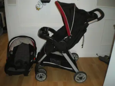Poussette Graco , coquille et adapteur auto, View more
