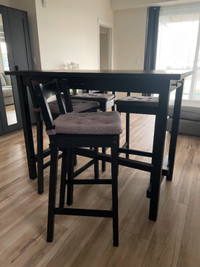 Bar table and 4 bar stools