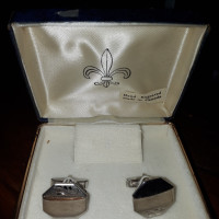 Mens cufflinks excellent condition  late 1960