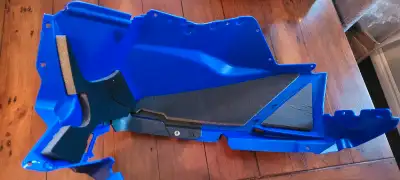 Yamaha SR Viper hood piece. 8KN-F197H-00-00. Never used.