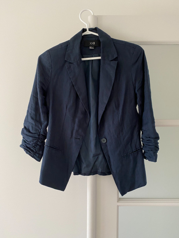 Veston en lin bleu marin, manches 3/4, veste, Small dans Femmes - Hauts et vêtements d'extérieur  à Laval/Rive Nord