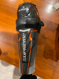 Bauer Hockey Shin Guards