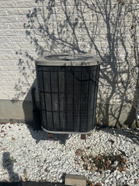 Goodman central air conditioner with condenser