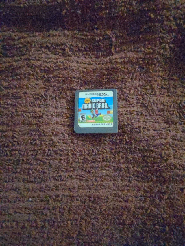 Nintendo DS I super Mario bros game in Other in Oshawa / Durham Region