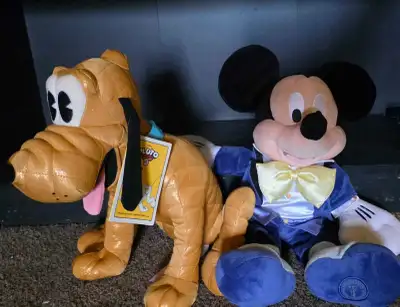 Disney Store 'Mickey & Pluto', View more
