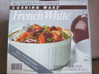 New - Corning ware  French White Round casserole with Lid 2.5 li