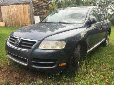 2005 VW TOUAREGS V8 LOW 135K READ ADD PLS