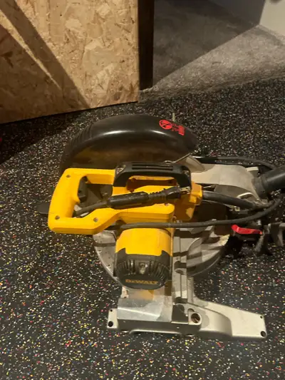 Dewalt Miter saw, View more