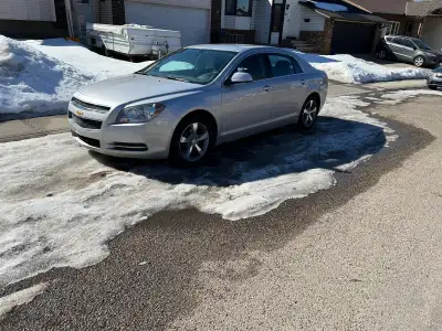 Low Mileage and Clean 2011 Chevrolet Malibu 