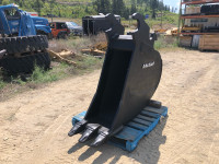 ZX200 DITCHING BUCKET CWS LUGGED