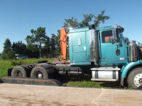 2000 Western star with float