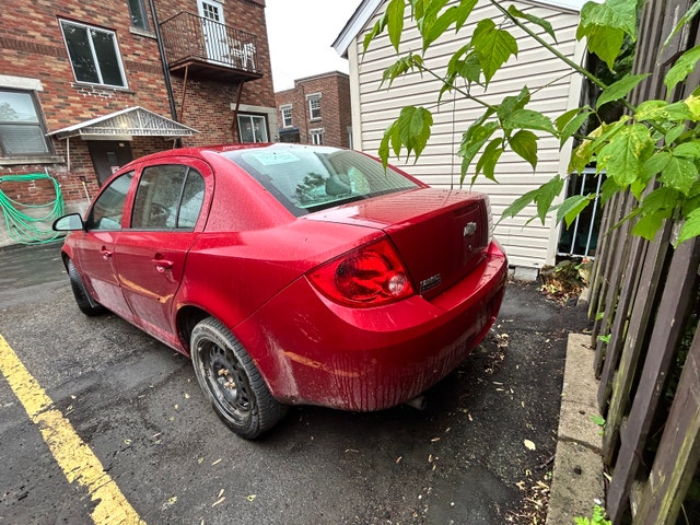 Chevrolet Cobalt 2010 — photo 4