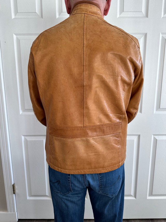 Danier Leather Jacket in Men's in Calgary - Image 3