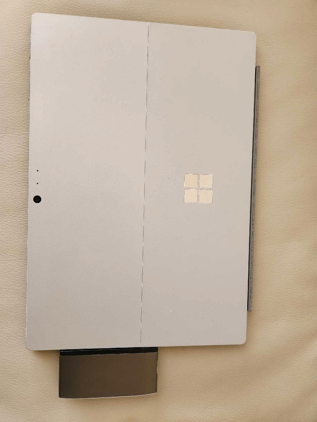 Microsoft Surface 5 pro 16gb 512gb ssd in iPads & Tablets in Markham / York Region - Image 3